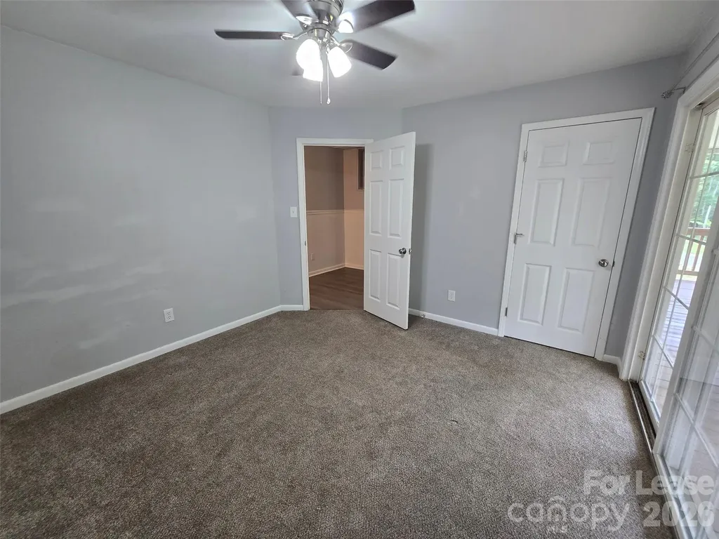 230 Cardinal Avenue Troy NC 27371