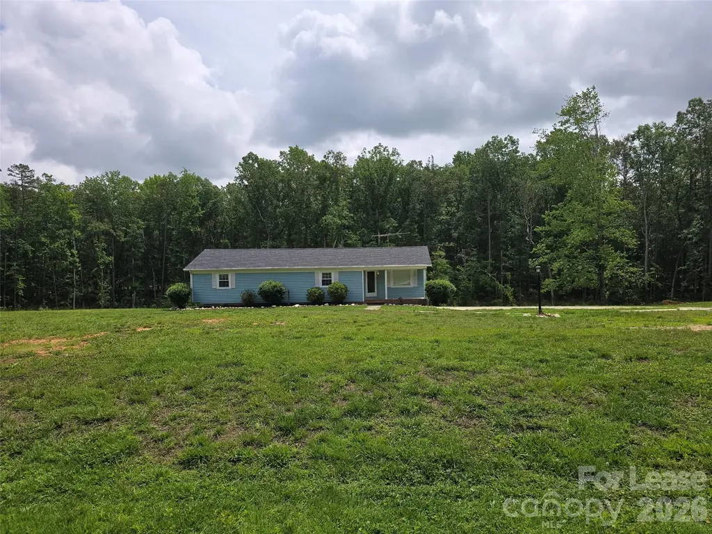 230 Cardinal Avenue Troy NC 27371