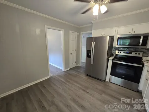 230 Cardinal Avenue Troy NC 27371