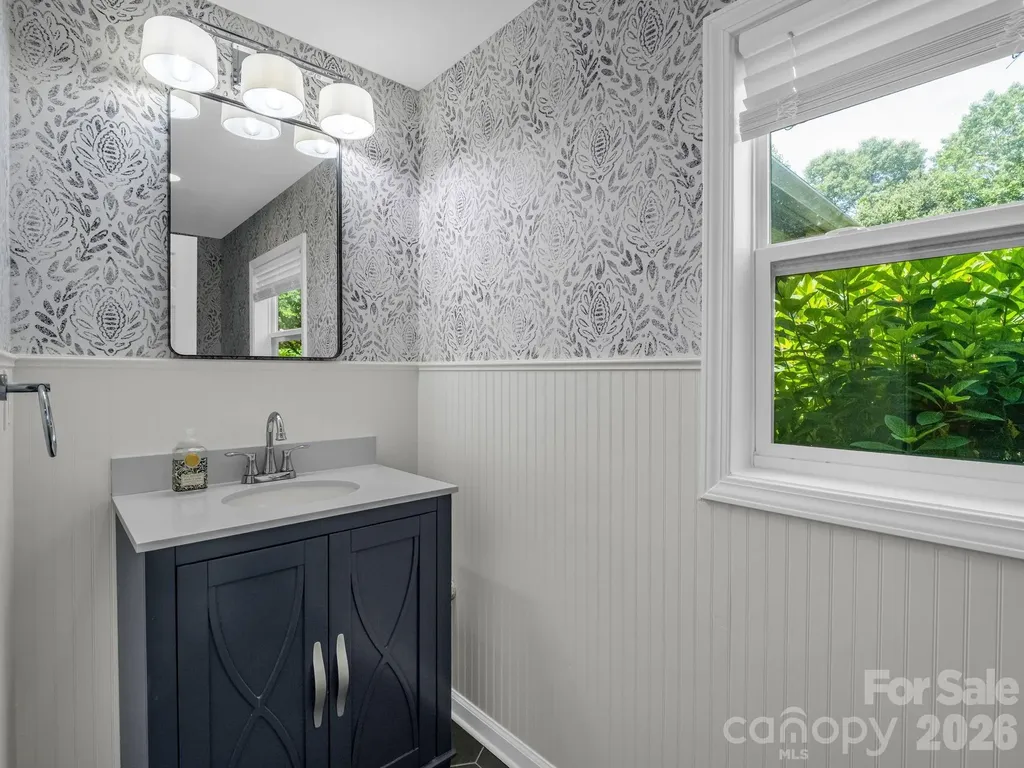 35 Chastain Hill Road Mills River NC 28759