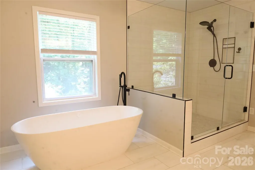 35 Chastain Hill Road Mills River NC 28759