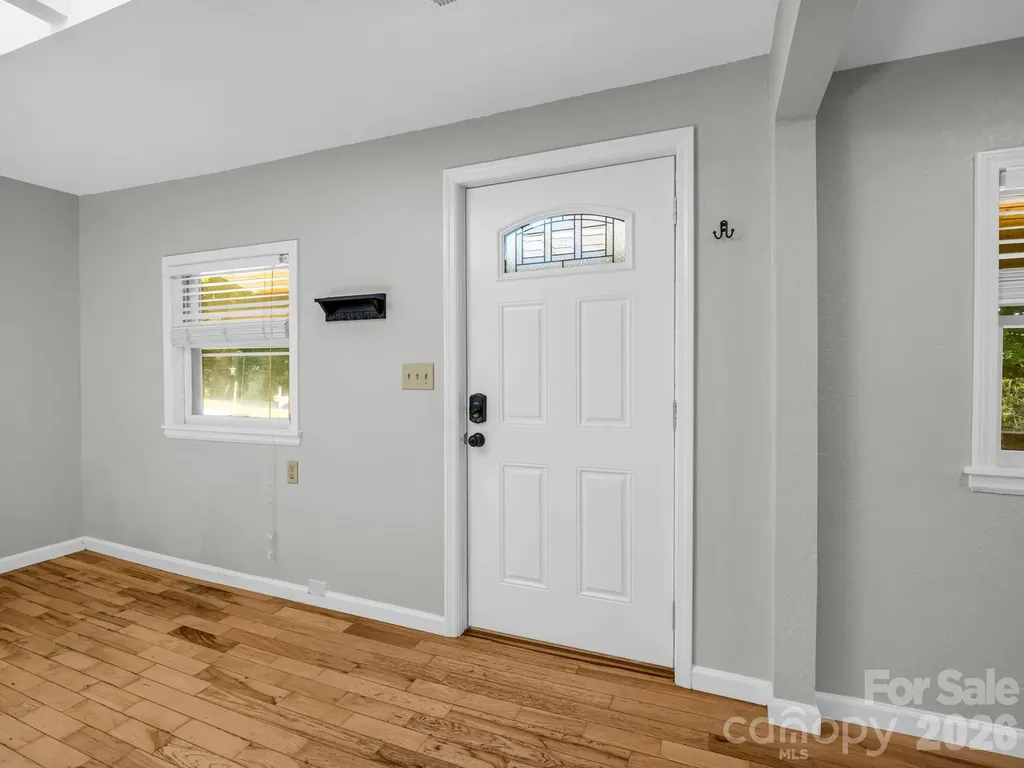 35 Chastain Hill Road Mills River NC 28759