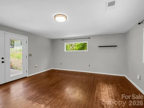 35 Chastain Hill Road Mills River NC 28759