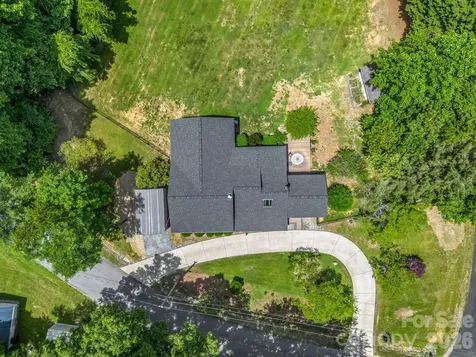 35 Chastain Hill Road Mills River NC 28759