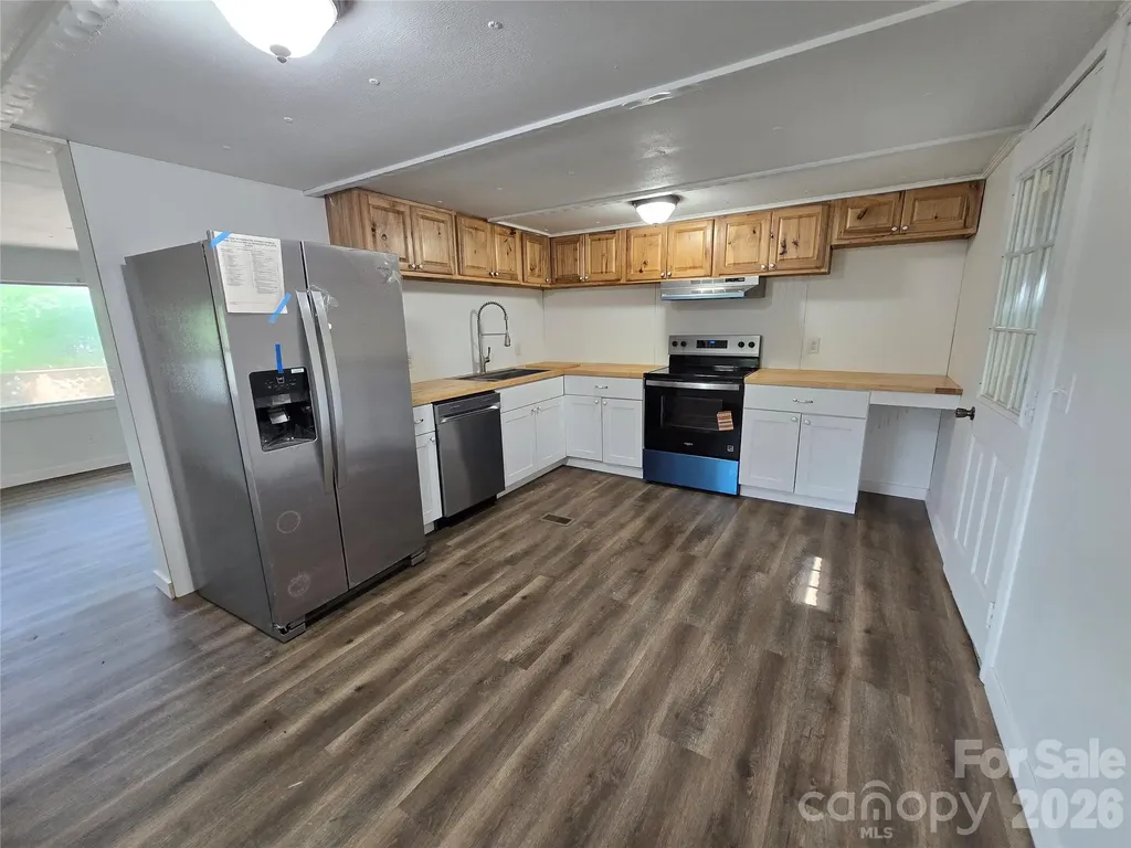 63 Sunnybrook Lane Fletcher NC 28732
