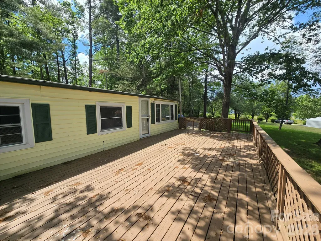 63 Sunnybrook Lane Fletcher NC 28732