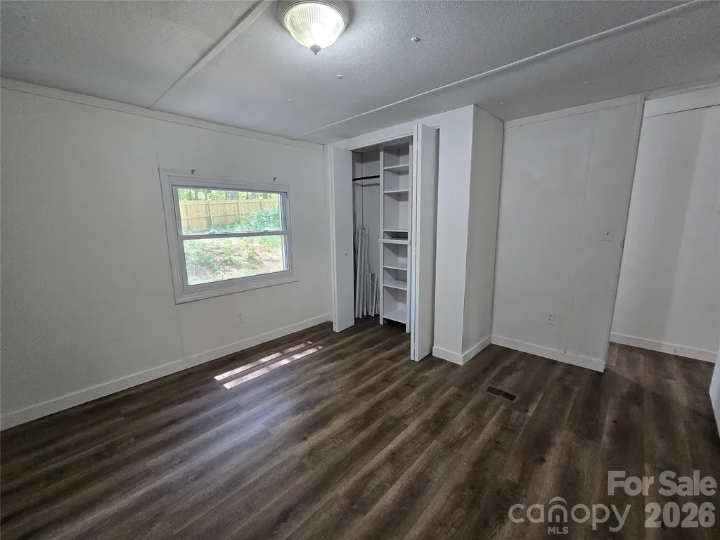 63 Sunnybrook Lane Fletcher NC 28732