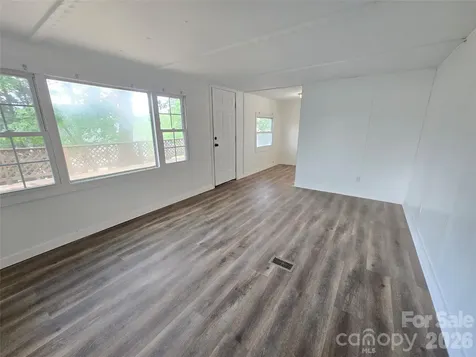 63 Sunnybrook Lane Fletcher NC 28732