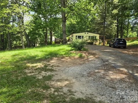 63 Sunnybrook Lane Fletcher NC 28732