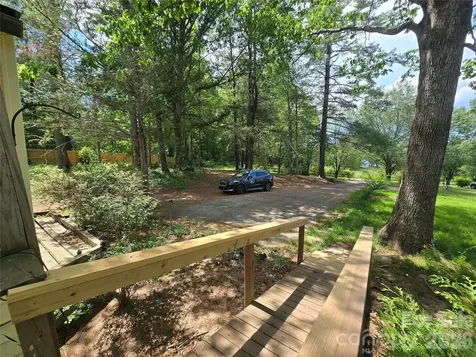 63 Sunnybrook Lane Fletcher NC 28732