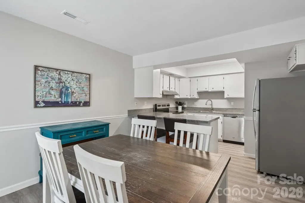 8403 Cricket Lake Drive Charlotte NC 28277