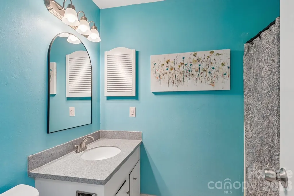 8403 Cricket Lake Drive Charlotte NC 28277