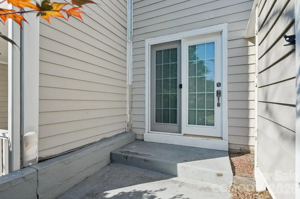 8403 Cricket Lake Drive Charlotte NC 28277