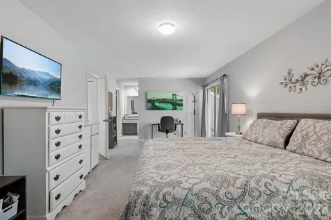 8403 Cricket Lake Drive Charlotte NC 28277