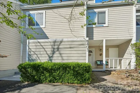 8403 Cricket Lake Drive Charlotte NC 28277