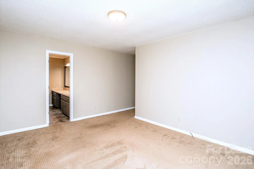 518 Brook Forest Drive Belmont NC 28012