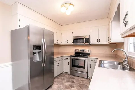 518 Brook Forest Drive Belmont NC 28012