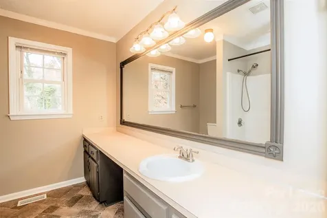 518 Brook Forest Drive Belmont NC 28012