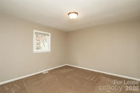 518 Brook Forest Drive Belmont NC 28012