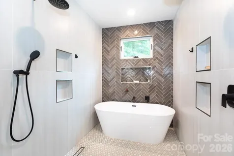 1602 Herrin Avenue Charlotte NC 28205