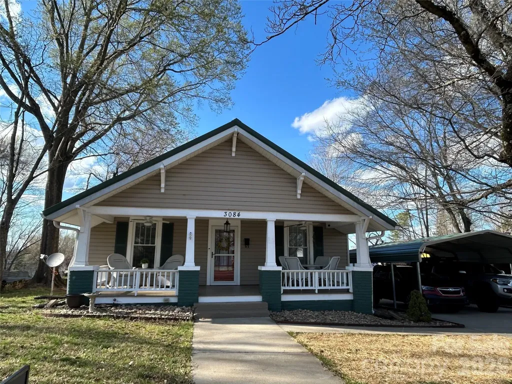 3084 W Main Street Claremont NC 28610