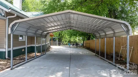 3084 W Main Street Claremont NC 28610