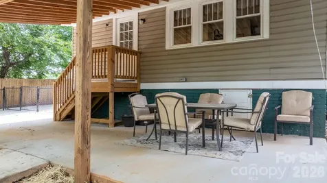 3084 W Main Street Claremont NC 28610