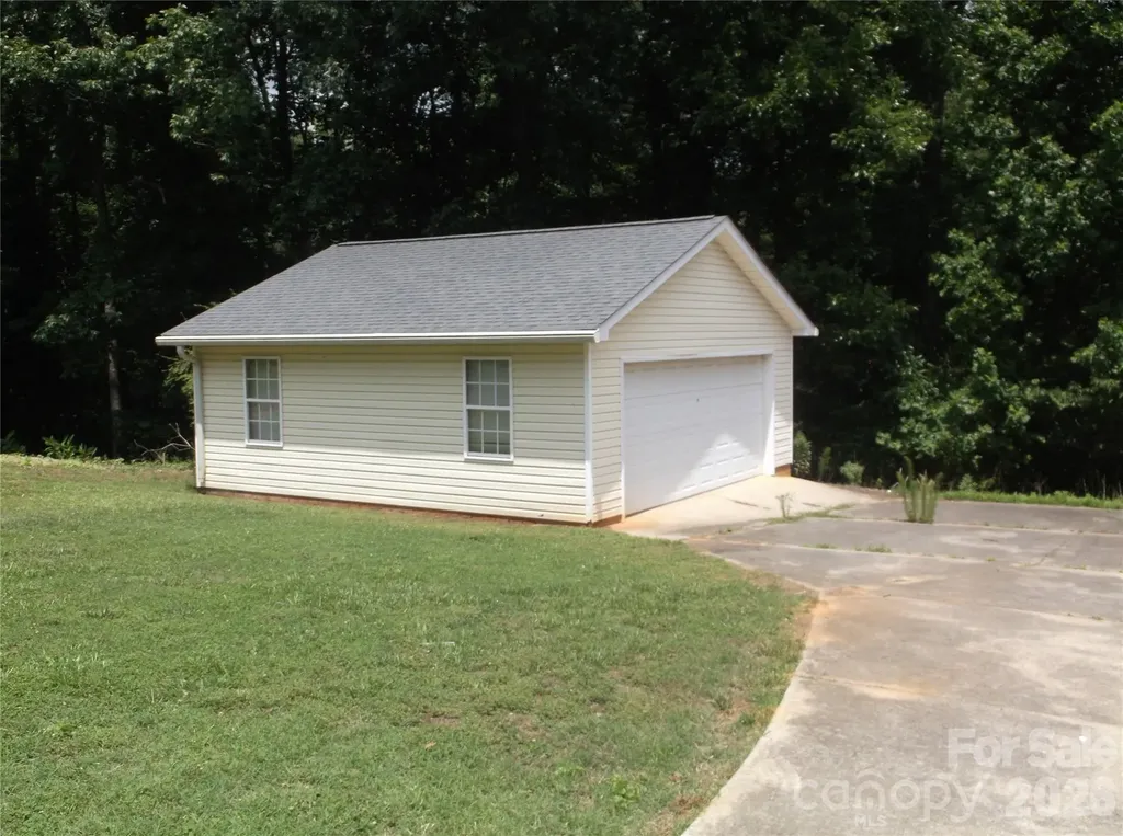 2300 Gleneagles Drive Monroe NC 28110