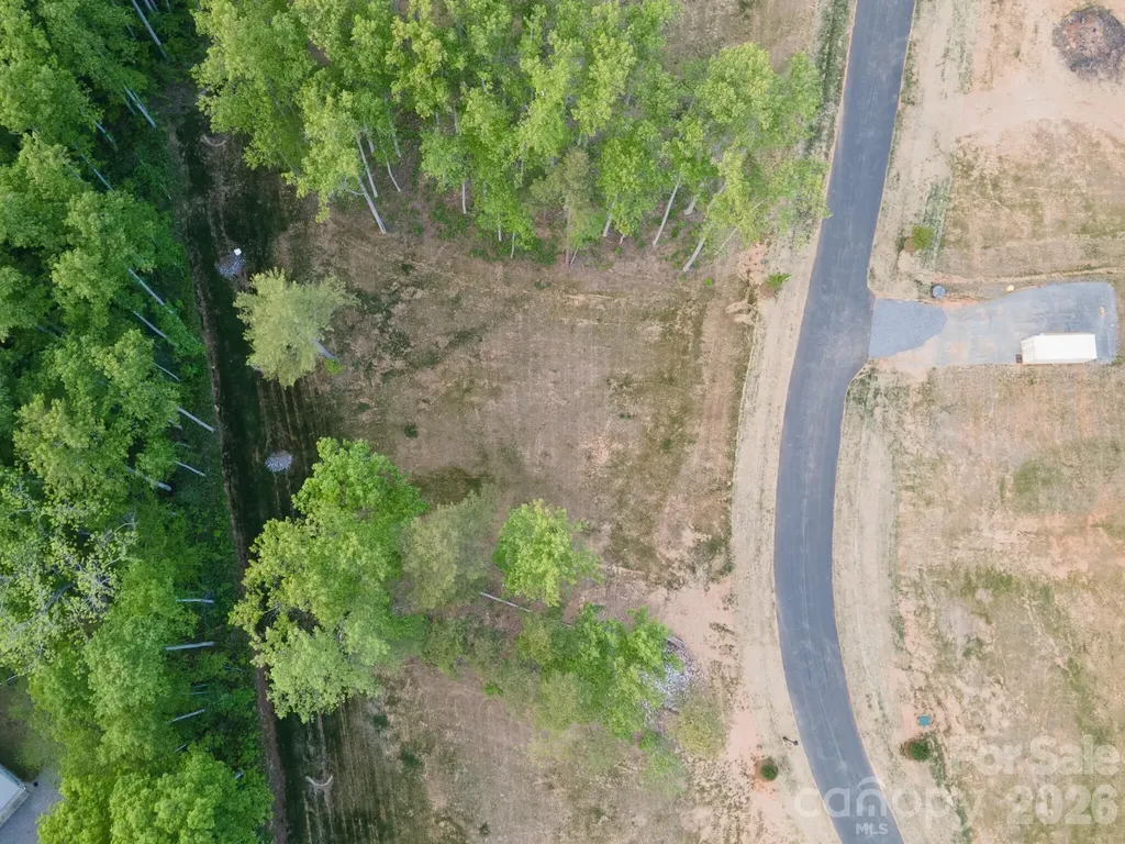 424 Irvine Drive Fairview NC 28730