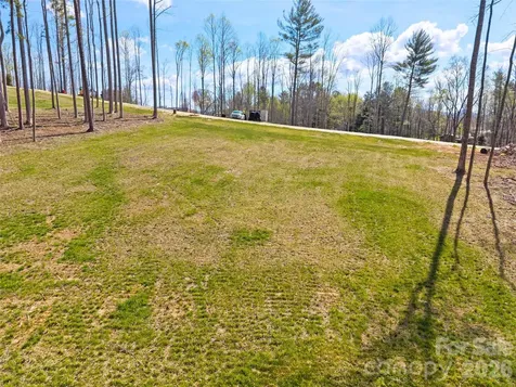 424 Irvine Drive Fairview NC 28730
