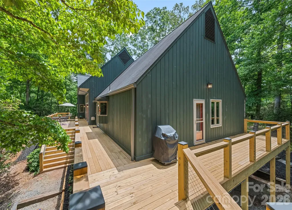 3091 Us 441 Highway S Sylva NC 28779