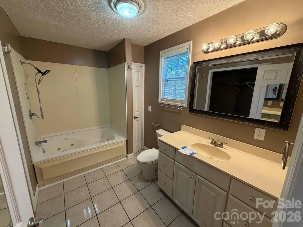 2076 S Fork Drive Morganton NC 28655