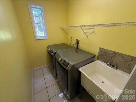 2076 S Fork Drive Morganton NC 28655