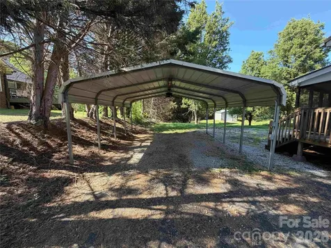 2076 S Fork Drive Morganton NC 28655