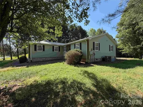 2076 S Fork Drive Morganton NC 28655