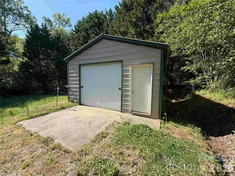 2076 S Fork Drive Morganton NC 28655