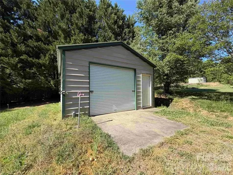 2076 S Fork Drive Morganton NC 28655