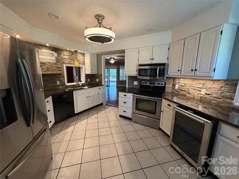 2076 S Fork Drive Morganton NC 28655