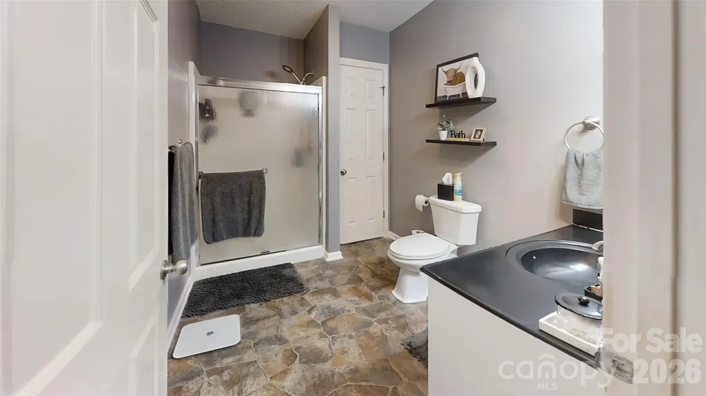 1323 Worthington Place Lincolnton NC 28092