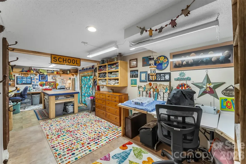 10 Oak Leaf Lane Arden NC 28704