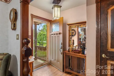 10 Oak Leaf Lane Arden NC 28704