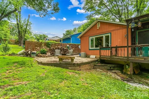 10 Oak Leaf Lane Arden NC 28704