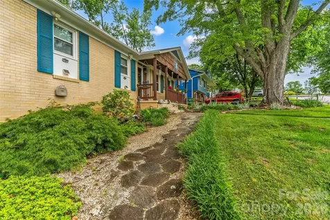 10 Oak Leaf Lane Arden NC 28704
