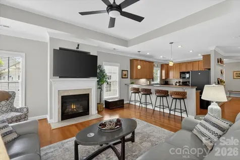 1047 Curry Way Matthews NC 28104