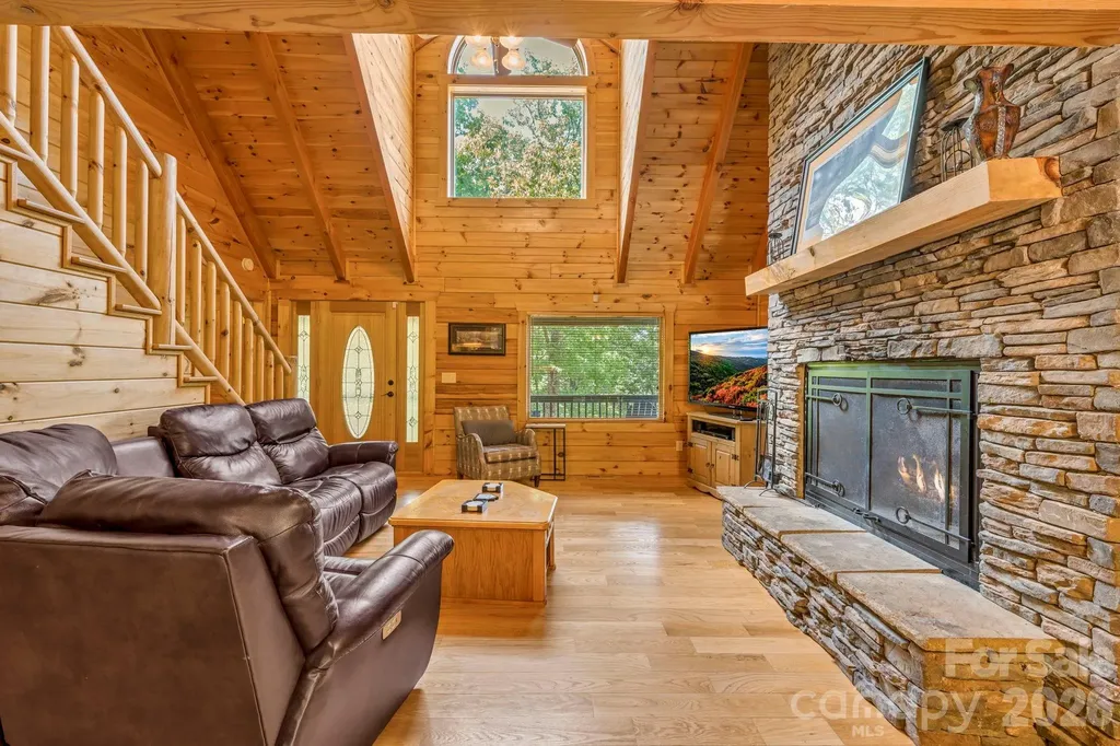 328 Nile Park Drive Blowing Rock NC 28605