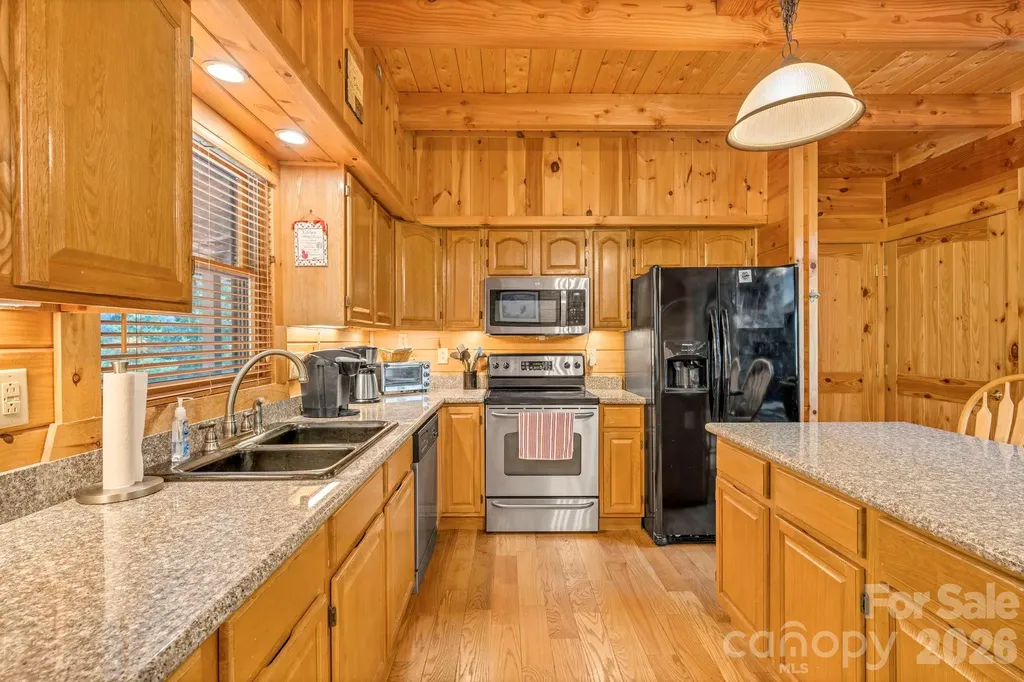 328 Nile Park Drive Blowing Rock NC 28605