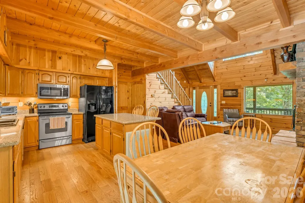 328 Nile Park Drive Blowing Rock NC 28605