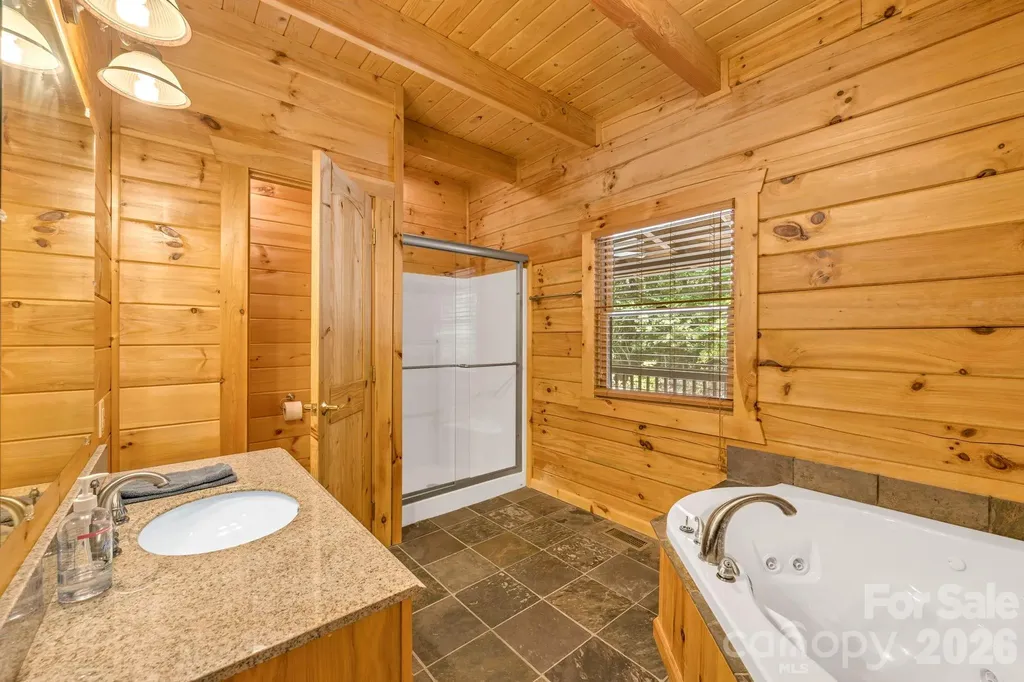 328 Nile Park Drive Blowing Rock NC 28605