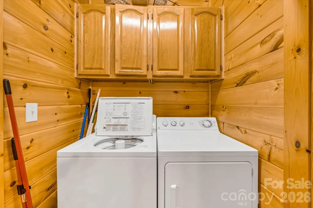328 Nile Park Drive Blowing Rock NC 28605