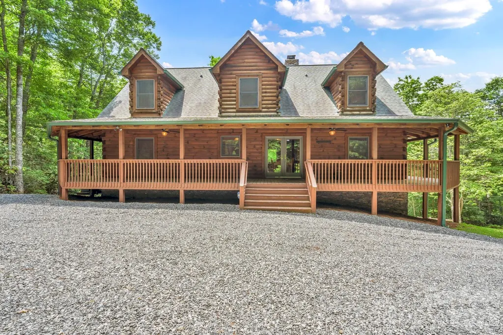 328 Nile Park Drive Blowing Rock NC 28605